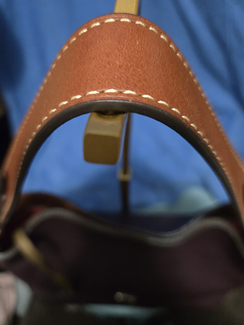 Dooney & Bourke Burgundy "PLUM" Pebble Leather Shoulder Bag. EUC - Picture 3 of 9